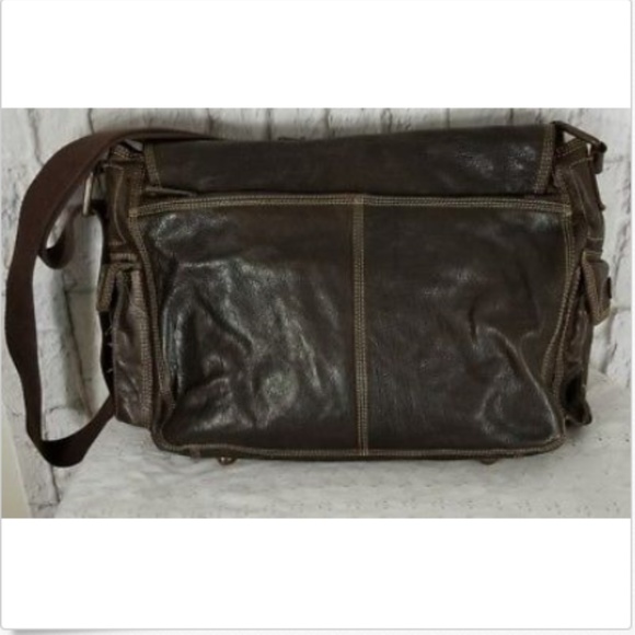 *SOLD* FOSSIL Brown Leather Messenger Bag - Picture 5 of 6
